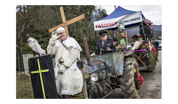 Fotka pre článok Pochovávanie basy 2026 - Unikátny konvoj aj „Aquabelly“